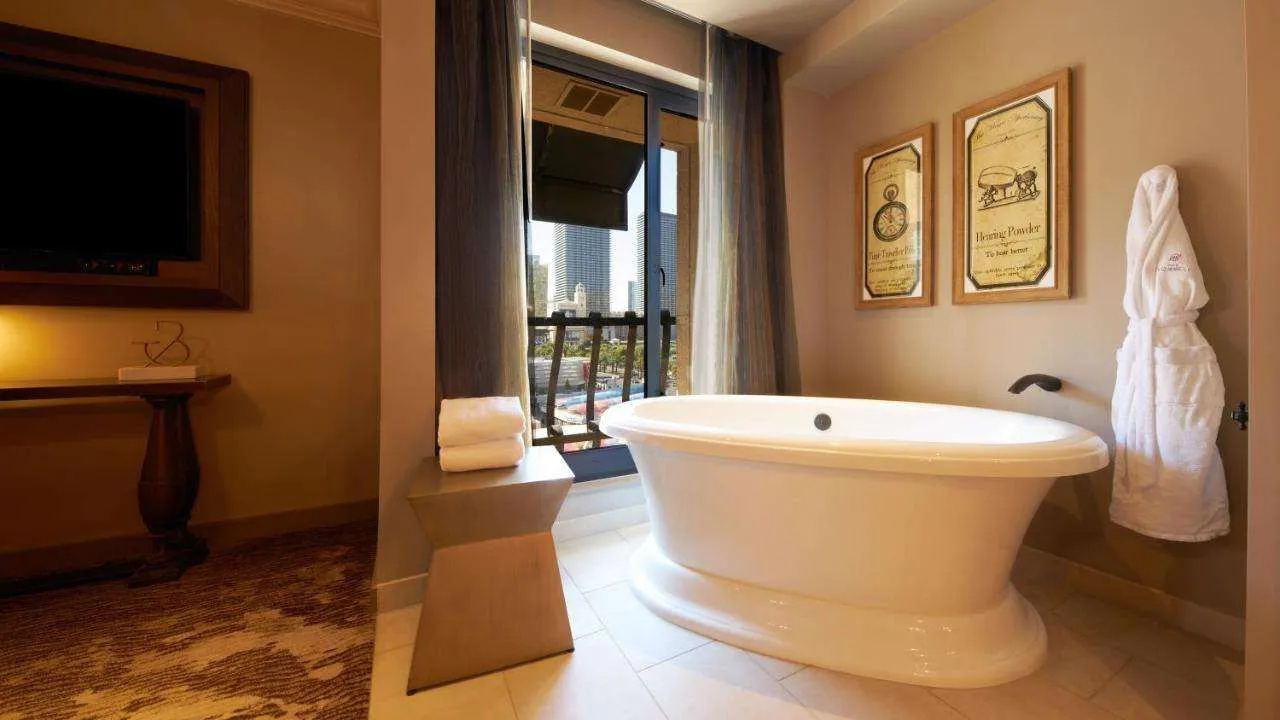Photo - The Cromwell- A Caesars Rewards Destination