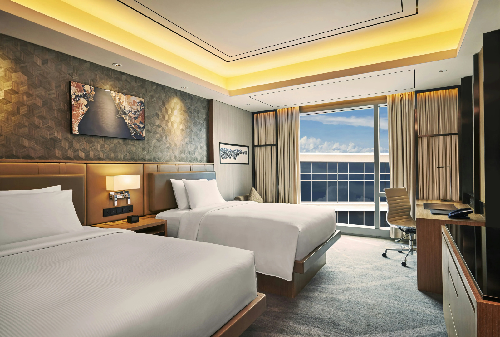 Photo - Hilton Manila Newport World Resorts