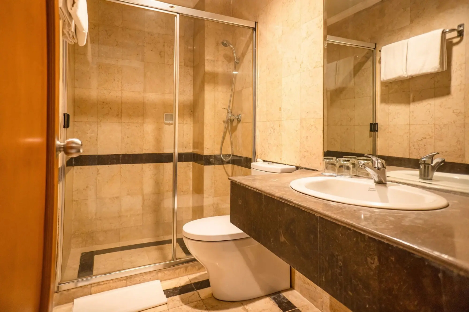 Photo - Olympic Hotel Jakarta