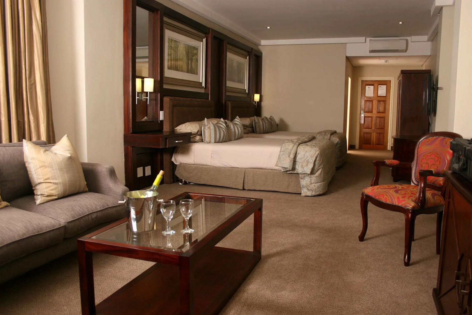 Photo - Apollo Hotel