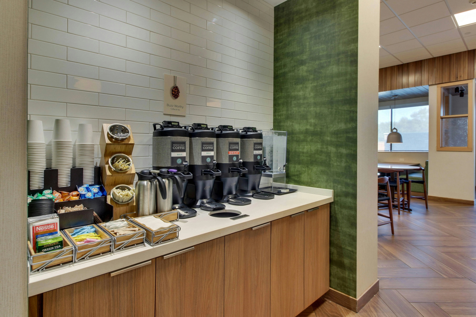 Photo - Fairfield Inn & Suites by Marriott Houston Brookhollow