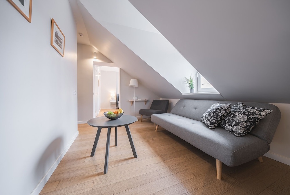 Lollo Residence — Lollo Luxury