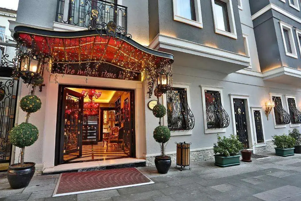 Photo - The Million Stone Hotel - Special Class