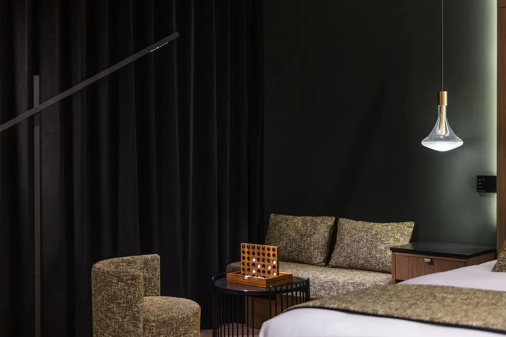 Photo - 1.75 Paris La Source