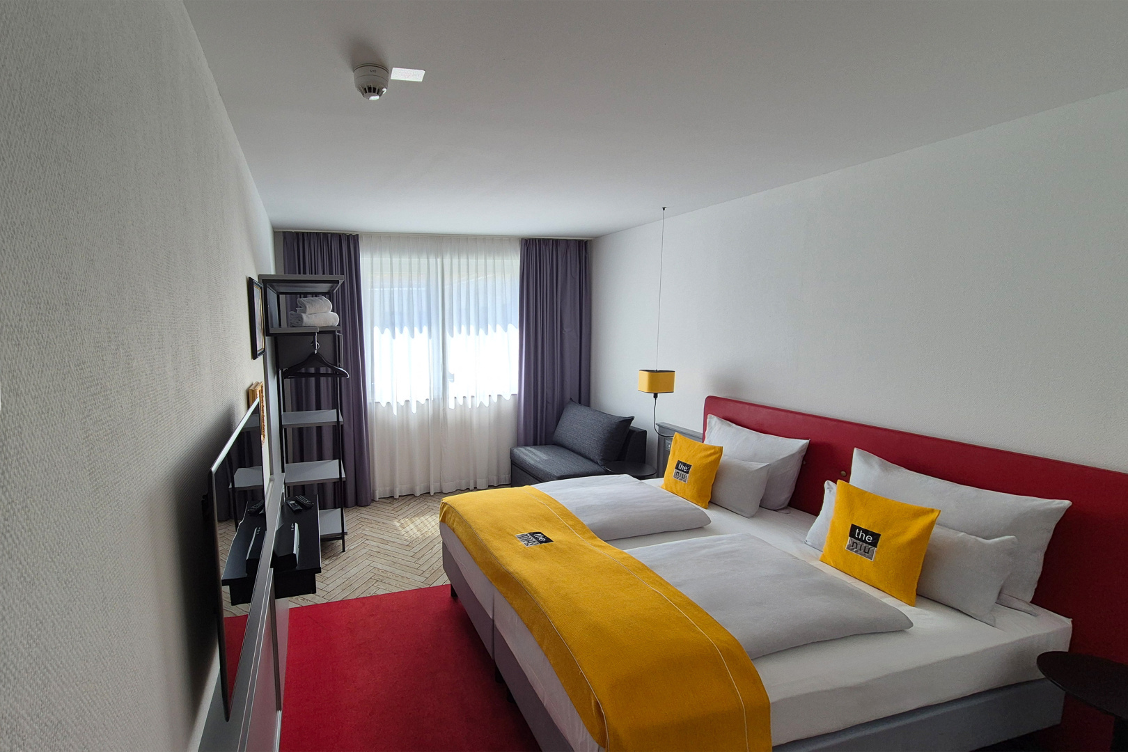 Foto - Holiday Inn — the niu, Franz Vienna