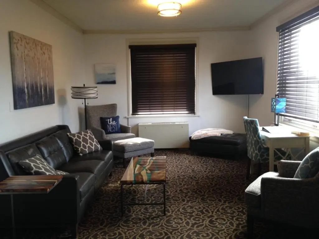 Photo - Spokane Club Hotel