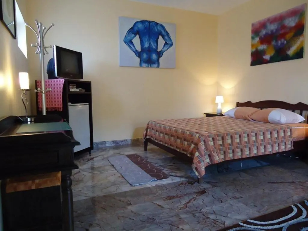 Foto - Lonops Gay Paradise