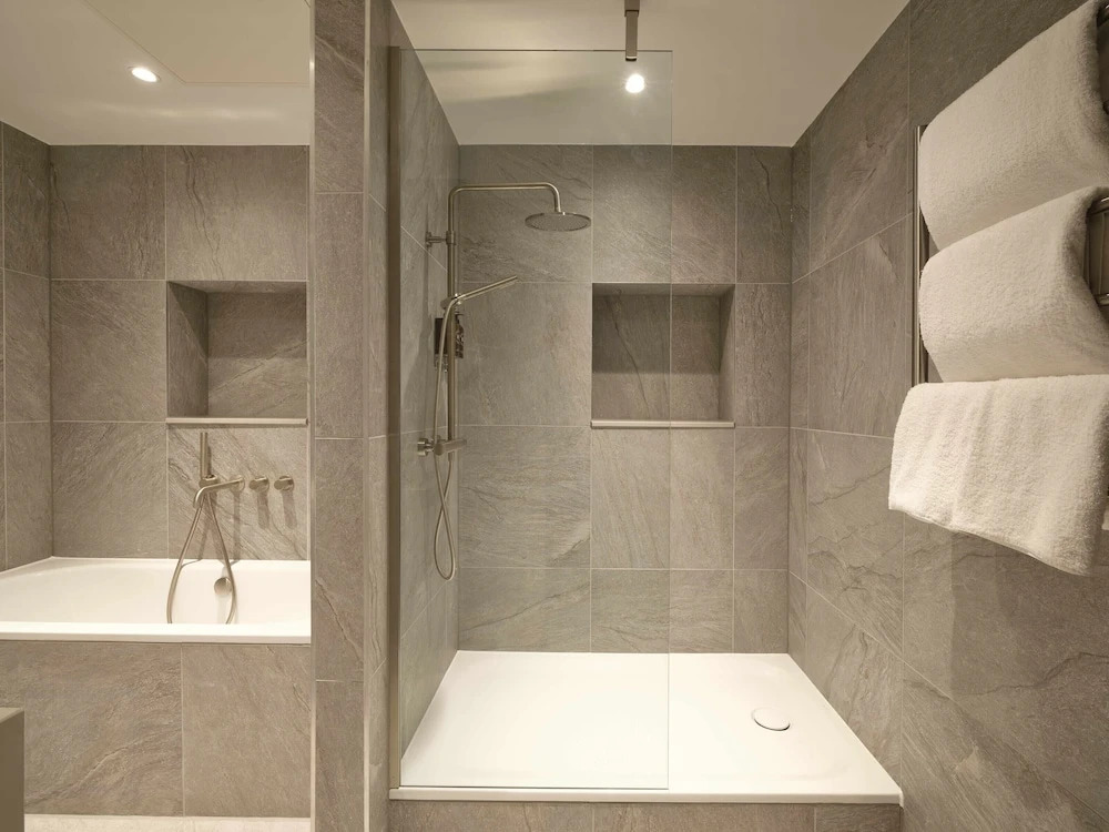 Photo - The Resident Edinburgh