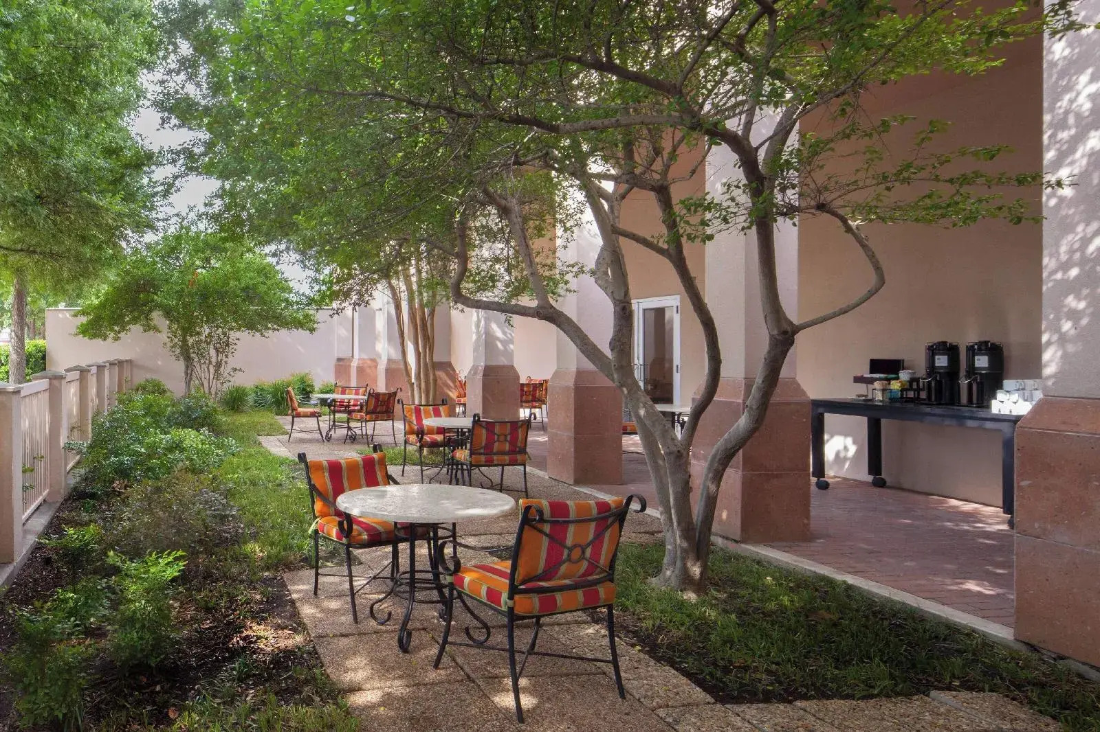 Photo - Dallas Marriott Suites Medical/Market Center