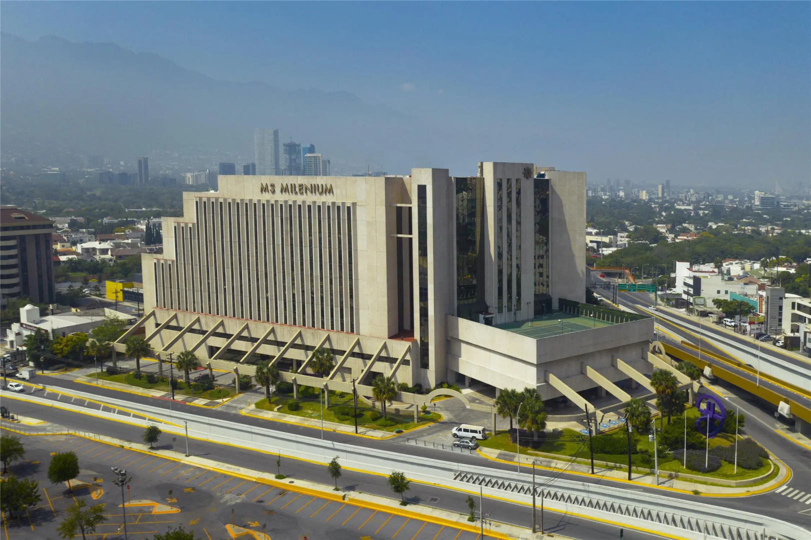 Foto - Ms Milenium Monterrey Curio Collection By Hilton