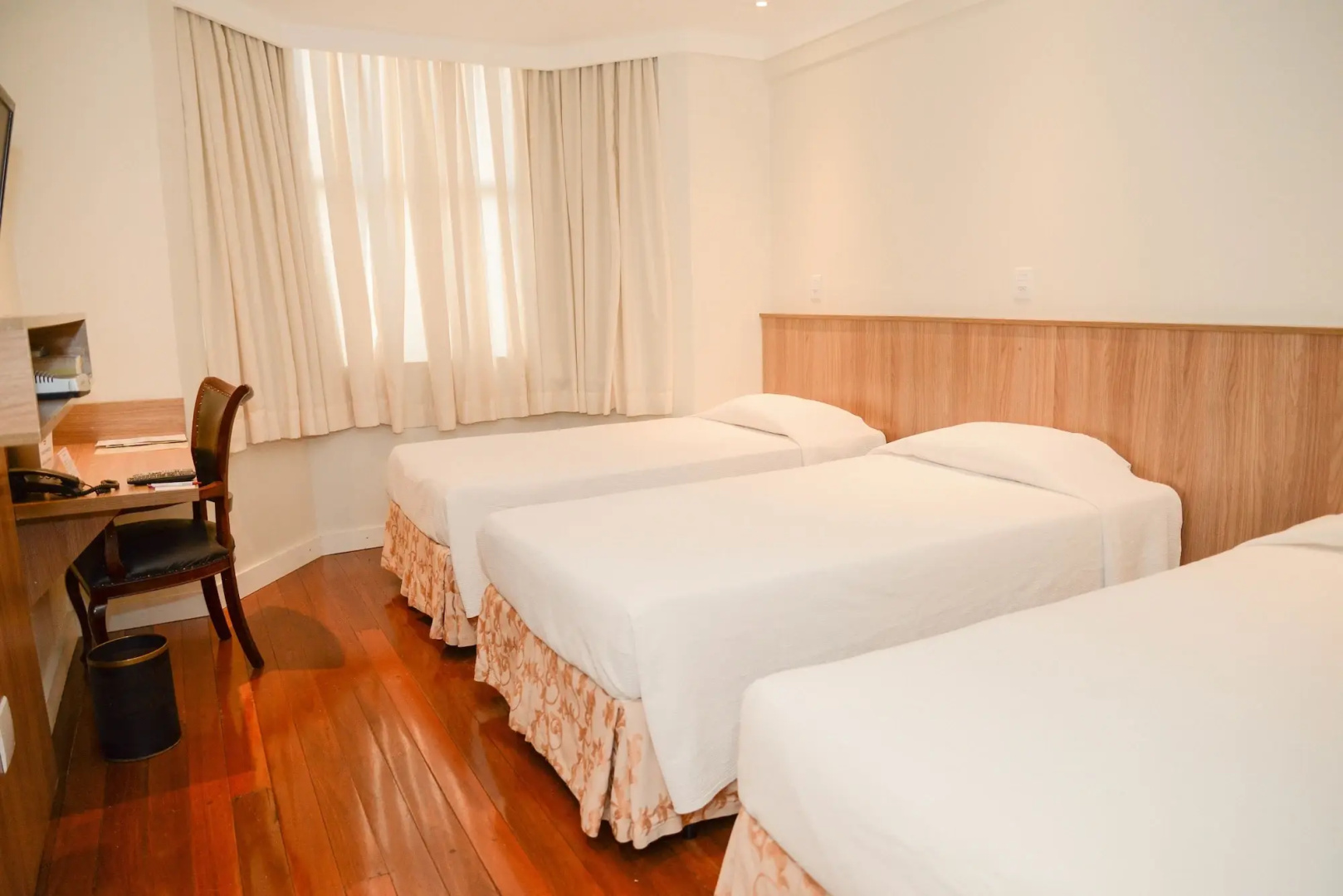 Photo - Taiwan Hotel