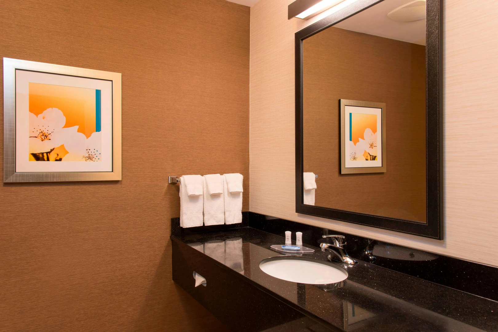 Photo - Fairfield Inn and Suites By Marriott St Charles