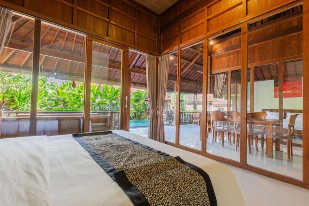 Photo - Sari Bamboo Bungalows