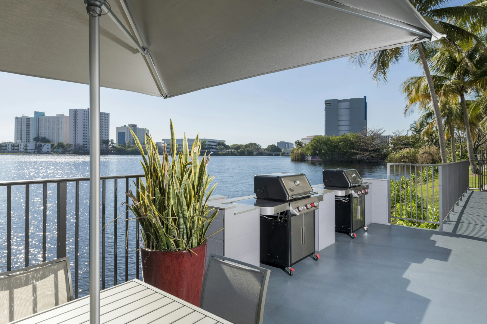 Photo - Homewood Suites by Hilton Miami-Airport/Blue Lagoon
