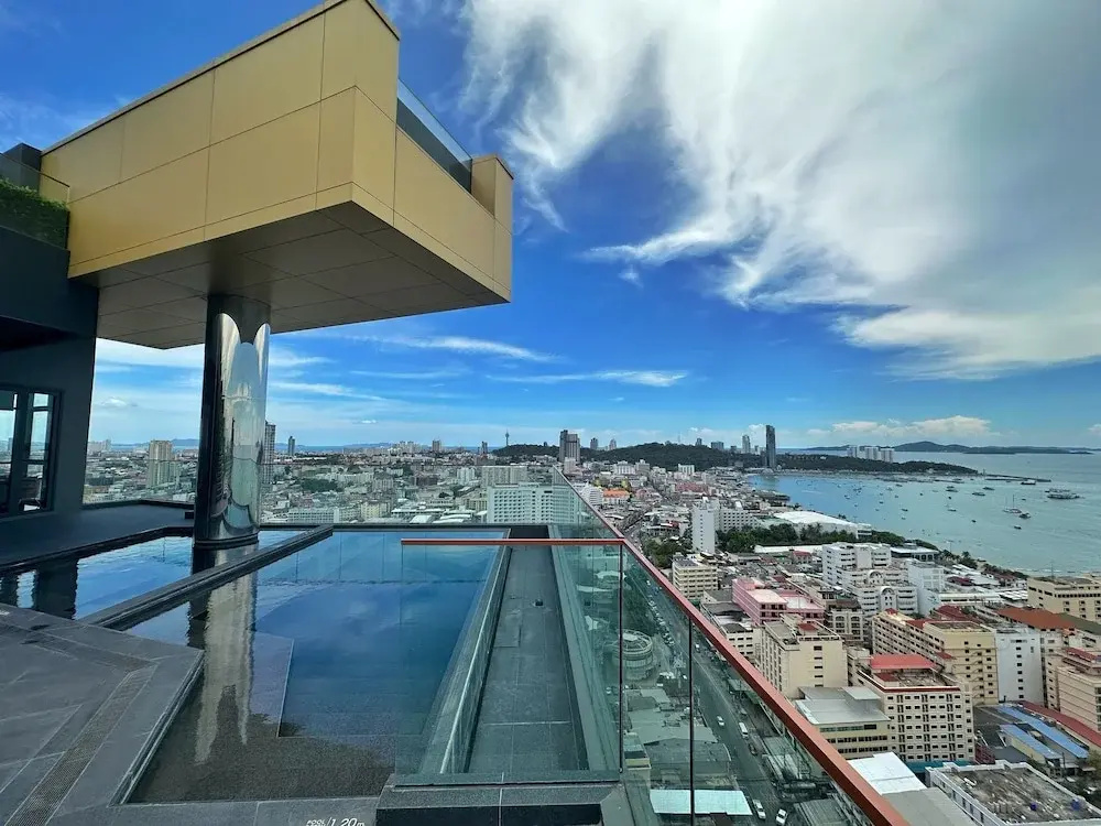 Foto - The Edge central pattaya