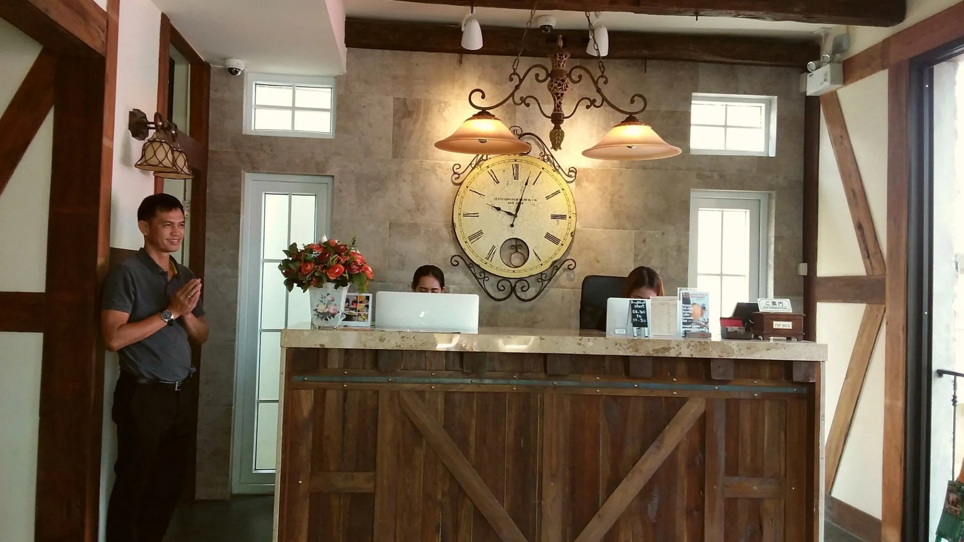 Foto - Le Charcoa Hotel