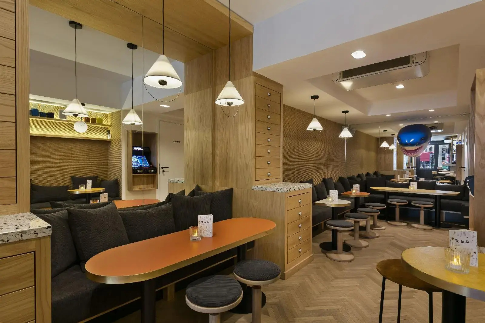 Photo - Oh La La! Hotel bar - Paris Bastille