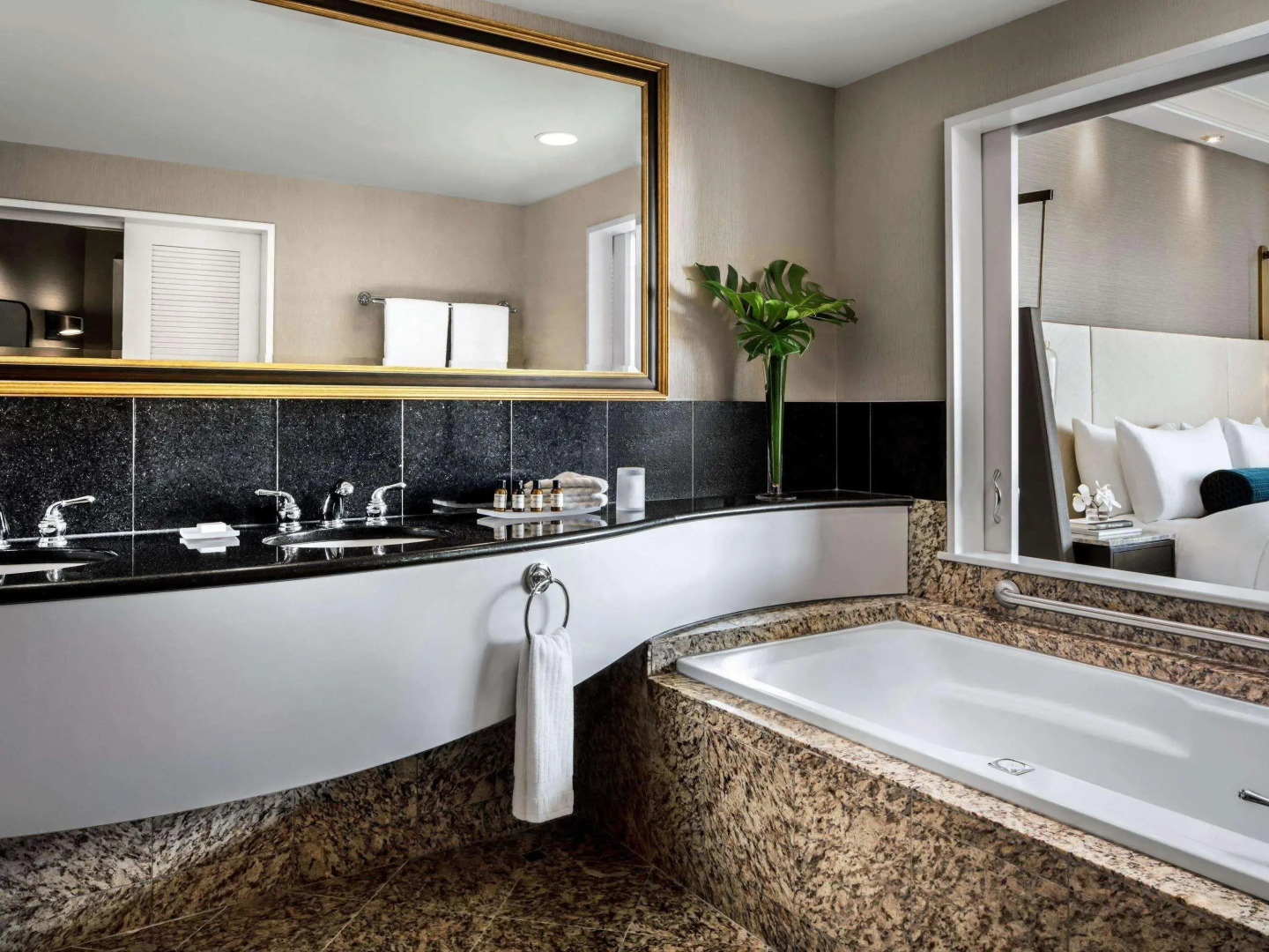 Foto - Fairmont Vancouver Airport In-Terminal Hotel