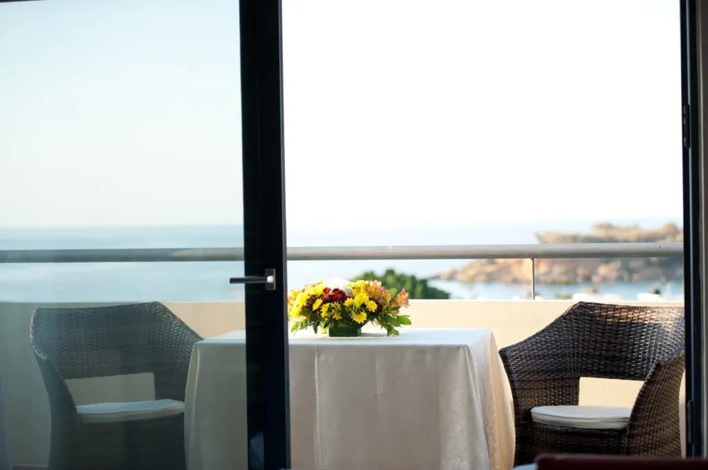 Photo - Elizabeth Suites