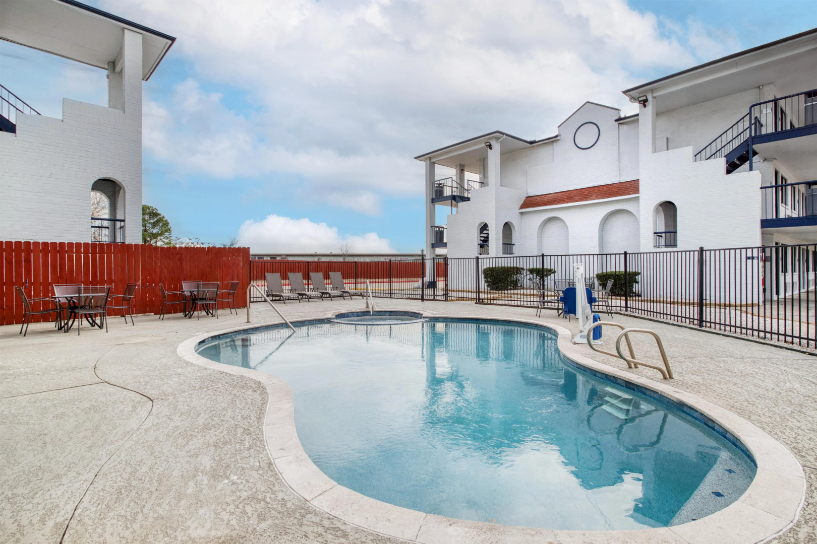 Photo - SureStay Hotel by Best Western Spring North Houston