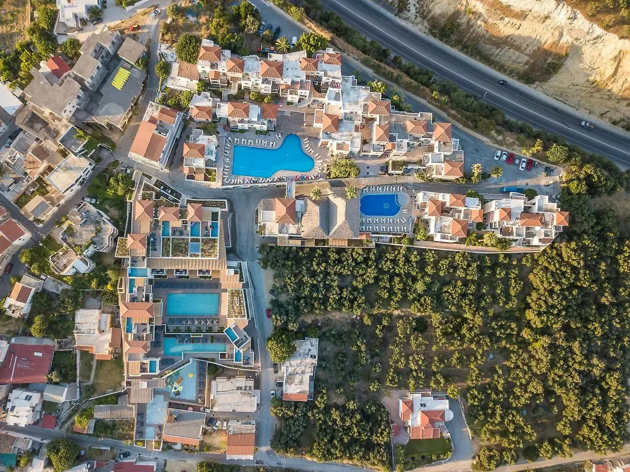 Foto - Caldera Village