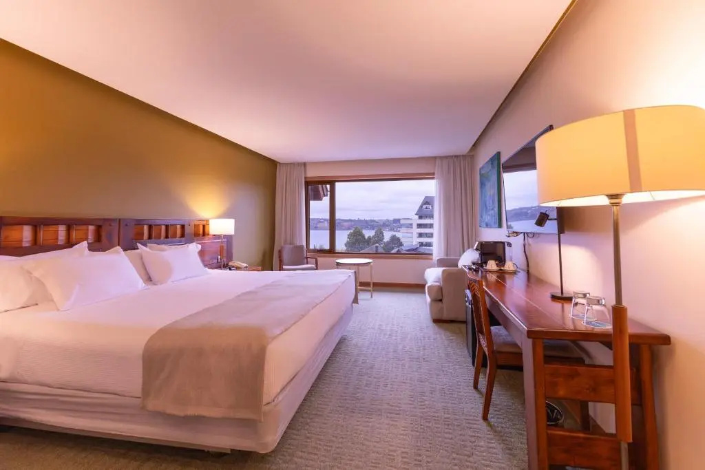 Photo - Wyndham Puerto Varas Pettra