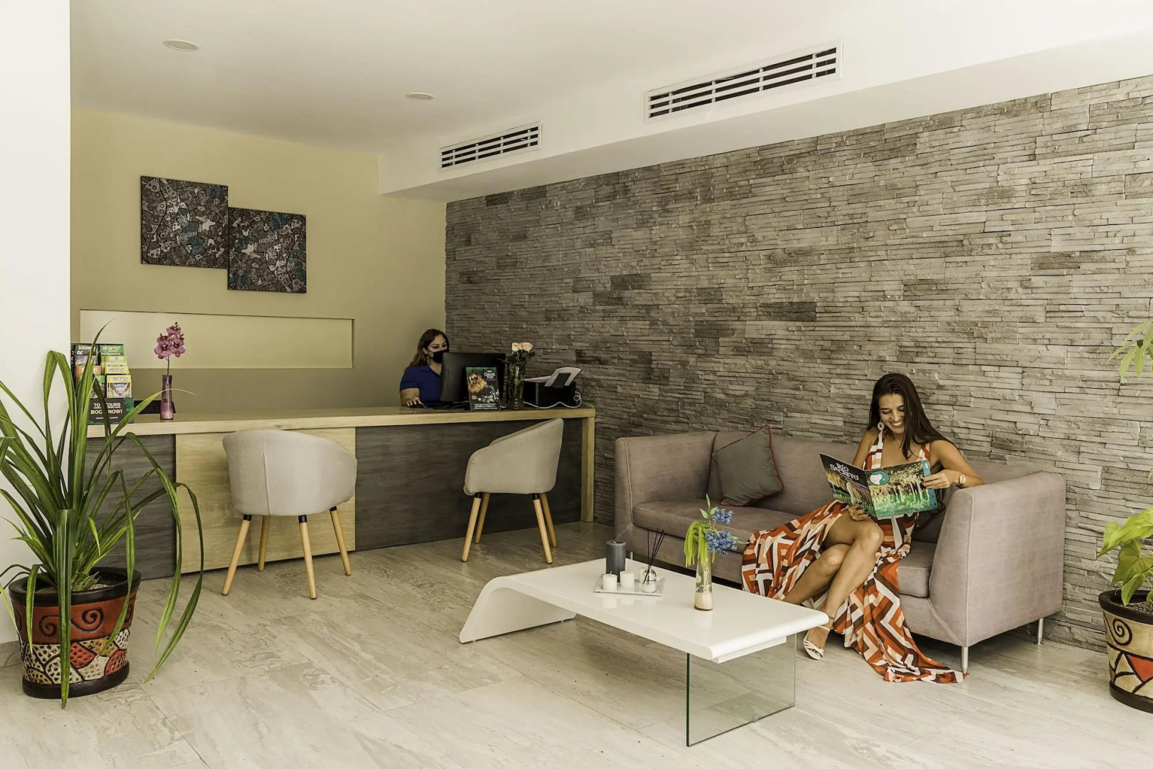 Photo - Illusion Xpress I Attraction Hotel Deluxe