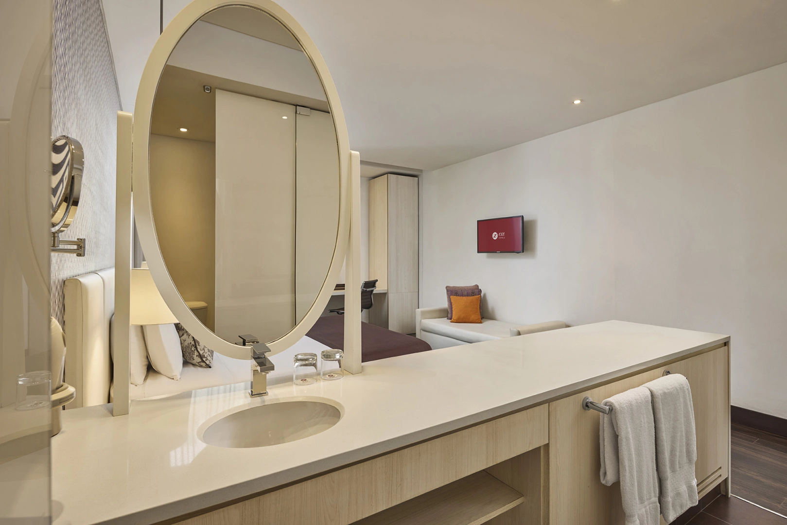 Photo - Hotel Exe Bacata 95