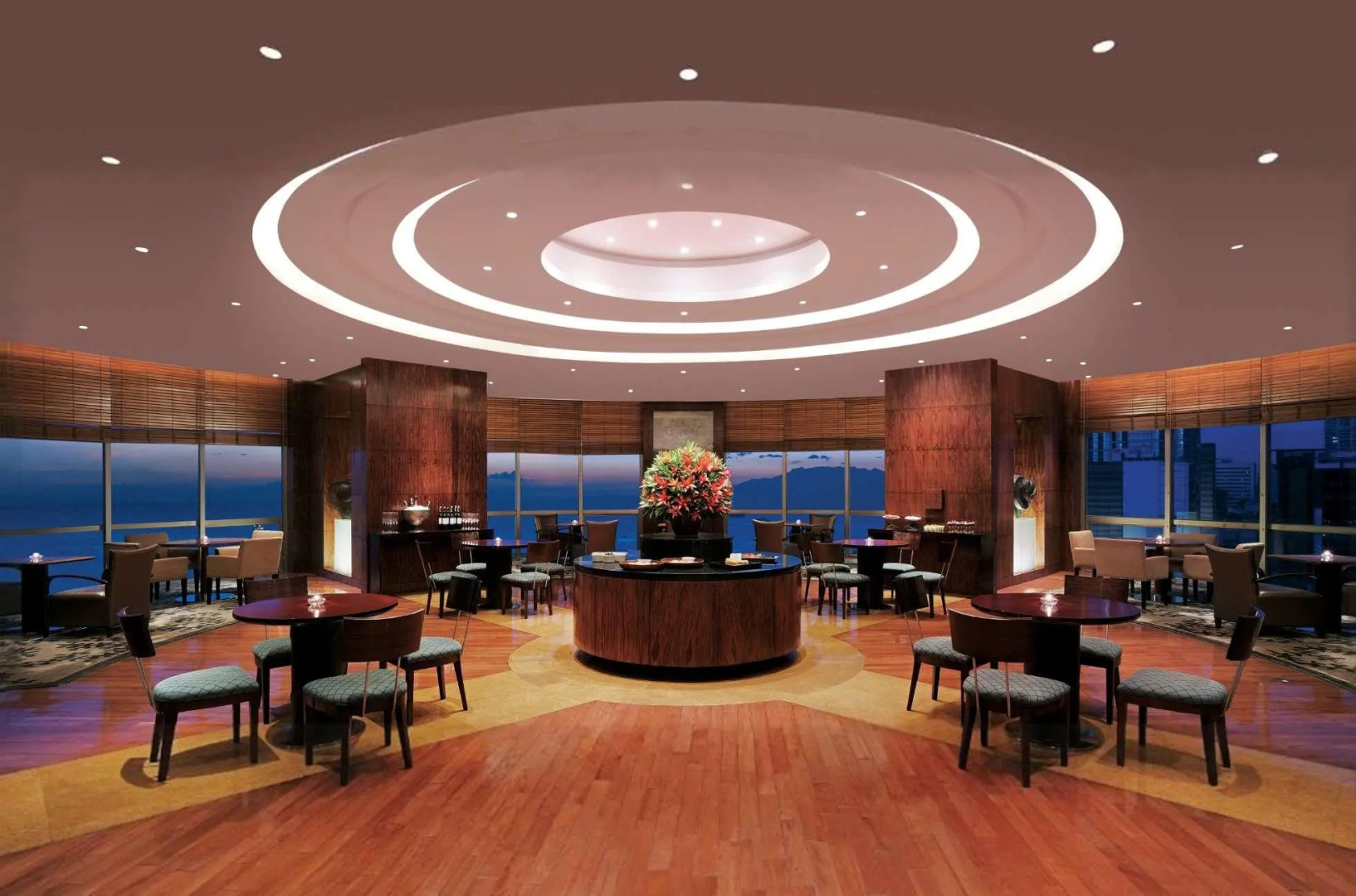 Foto - New Coast Hotel Manila