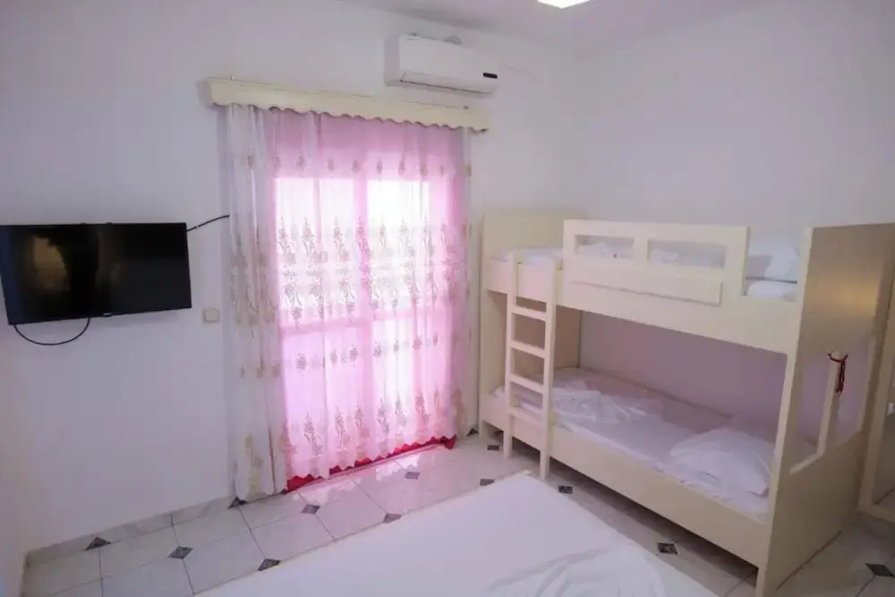 Foto - Vila Xhafa