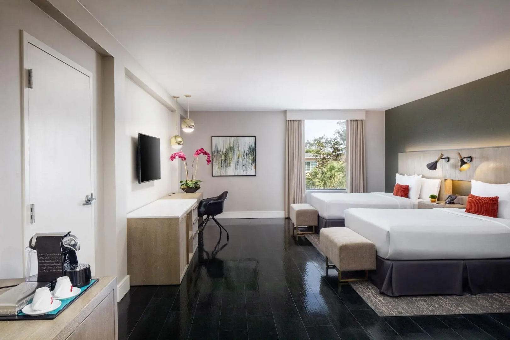 Photo - The Delaney Hotel