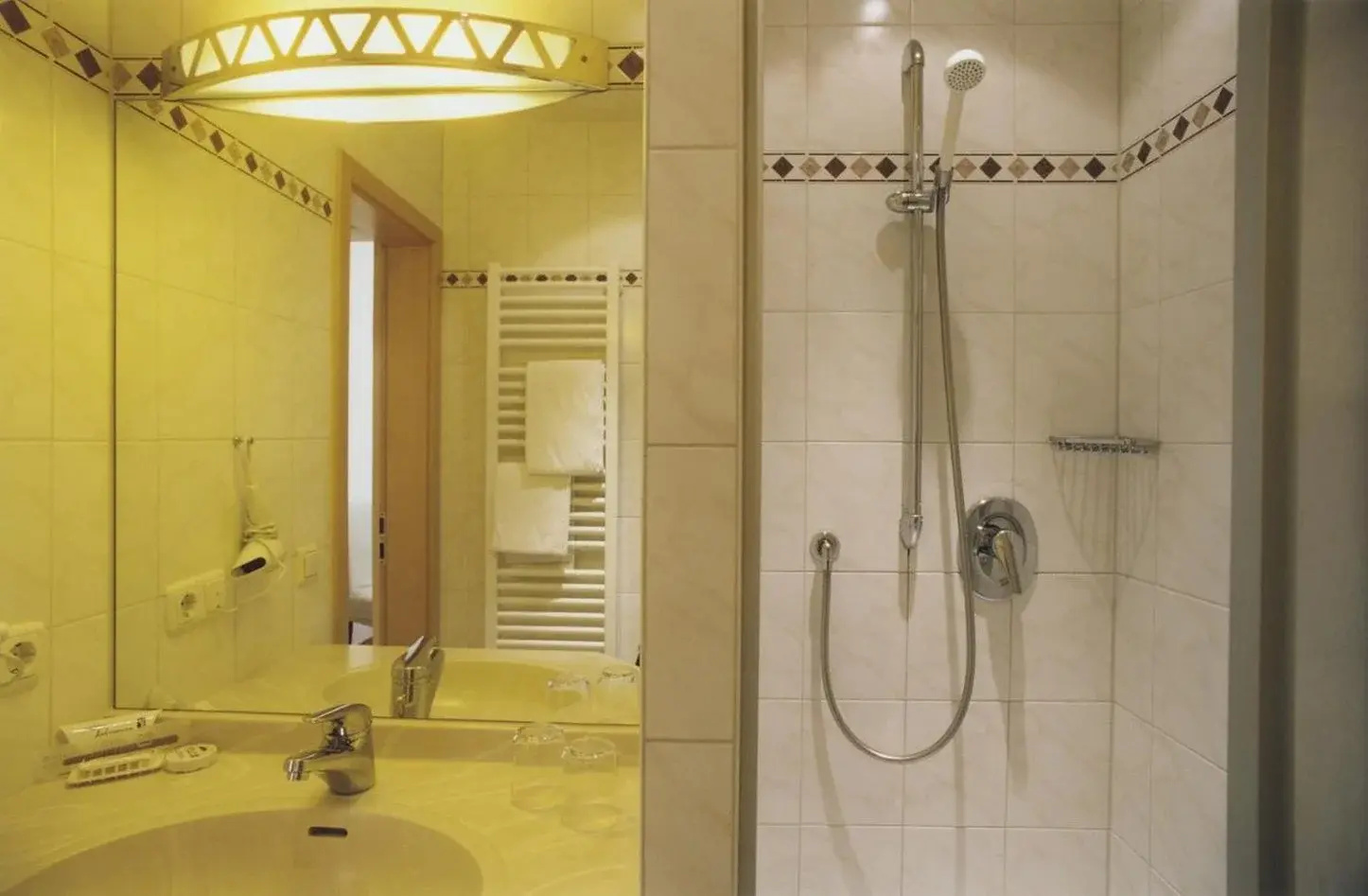 Foto - Hotel Jedermann