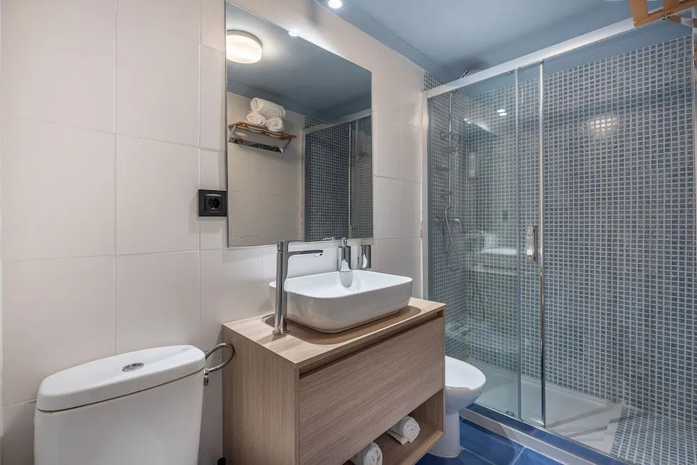 Photo - Granada Suites by Olala Homes