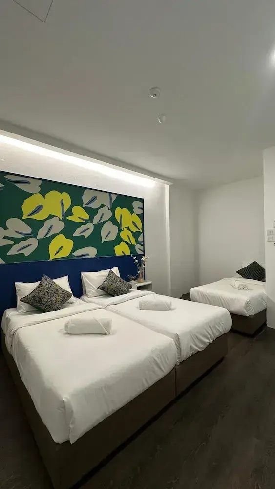 Photo - Traveller Ark Hotel & Bunks
