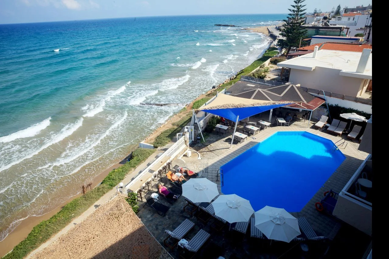 Photo - Sunset Beach Hotel