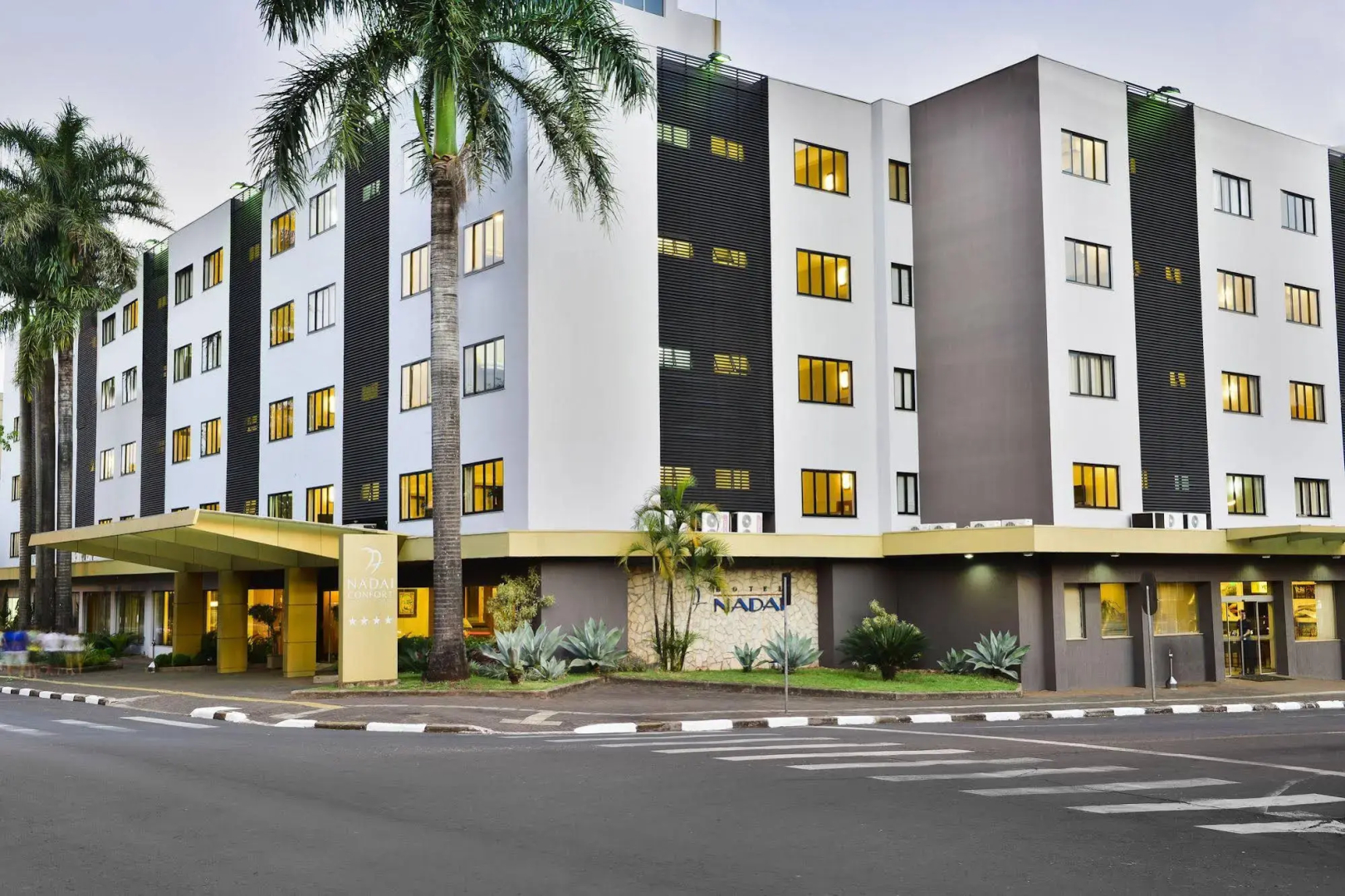 Foto - Nadai Confort Hotel e Spa