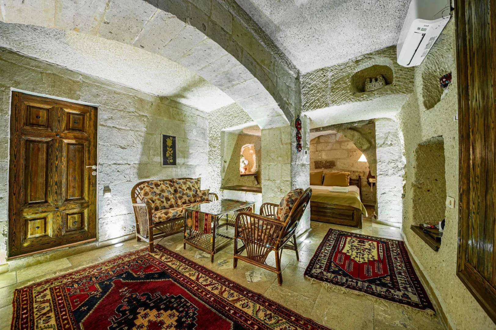 Photo - Hidden Cave Hotel
