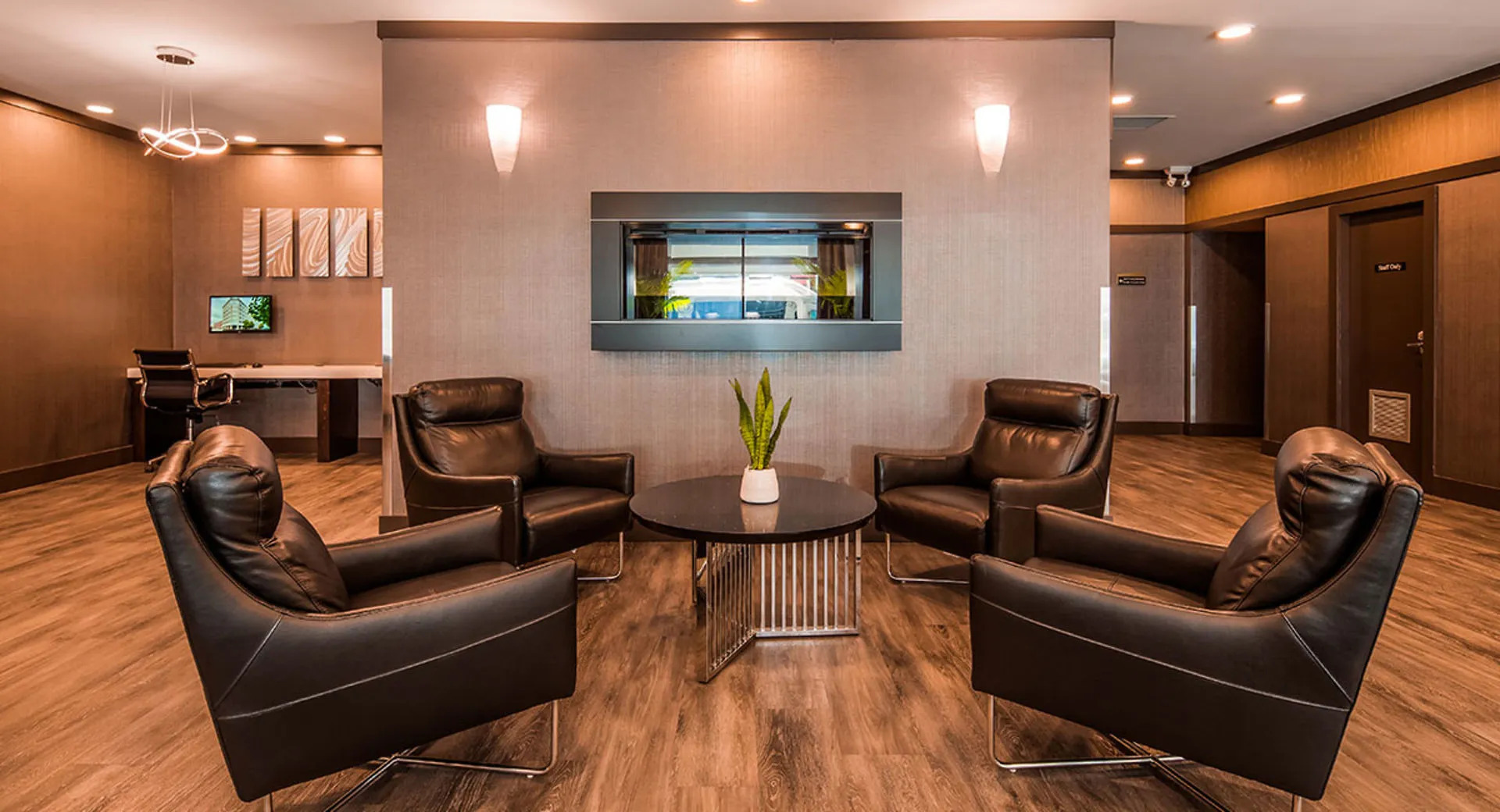 Foto - BEST WESTERN PLUS Carlton Plaza Hotel