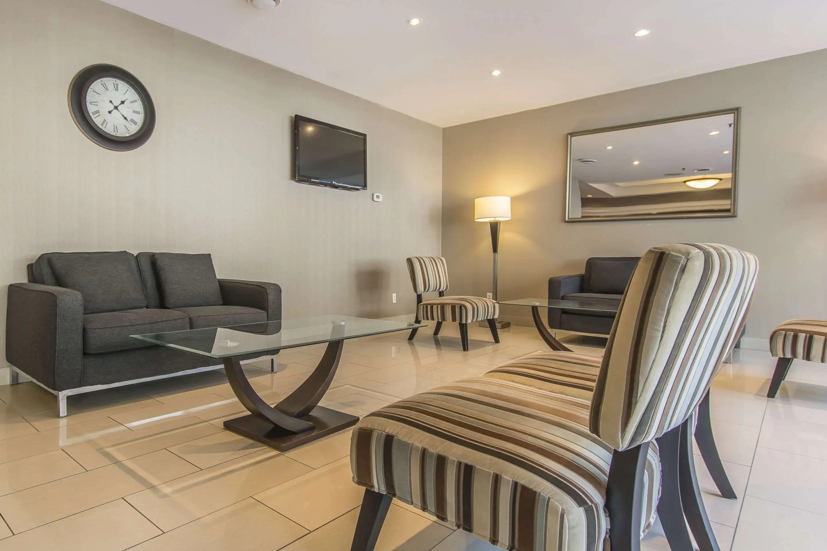 Foto - Comfort Suites Downtown