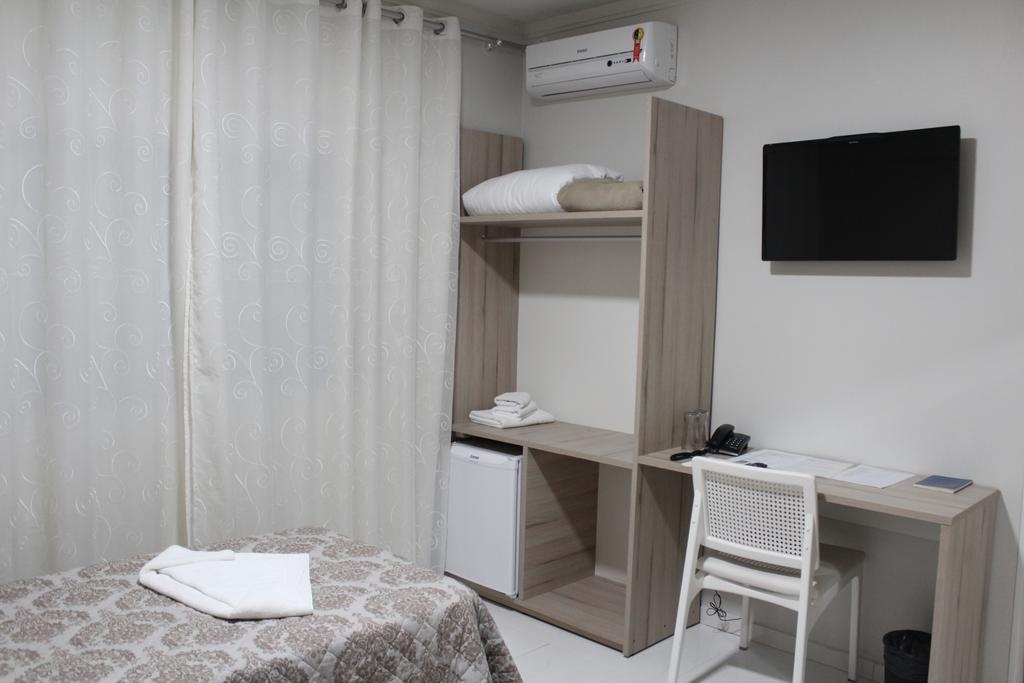 Aj Hotel