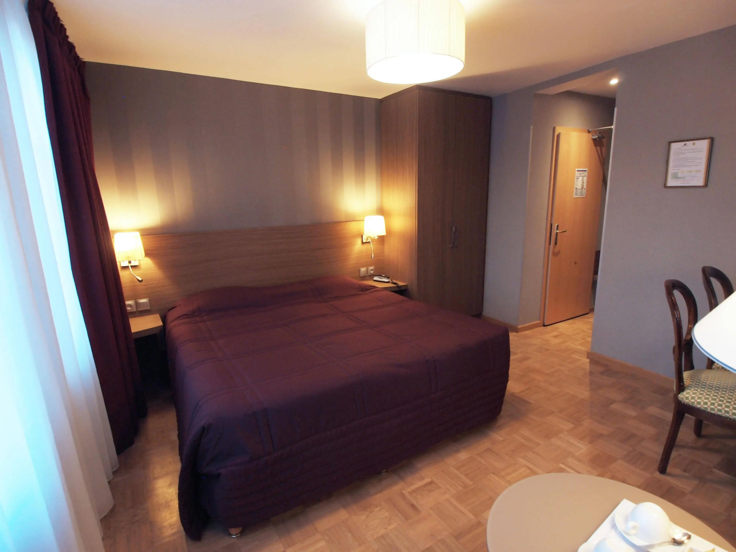 Foto - Logis Hôtel Restaurant Au Cerf d'Or