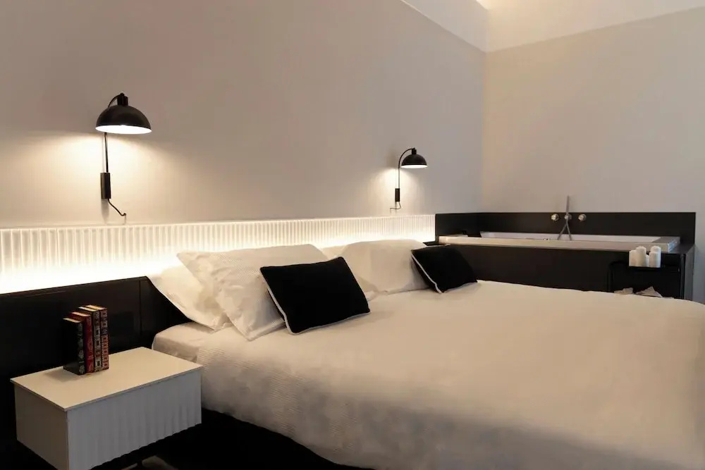 Photo - Adaram Suites