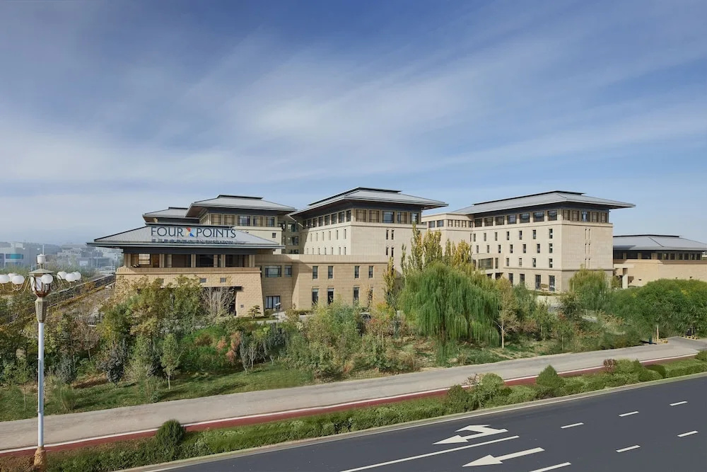 Four Points by Sheraton Dunhuang
