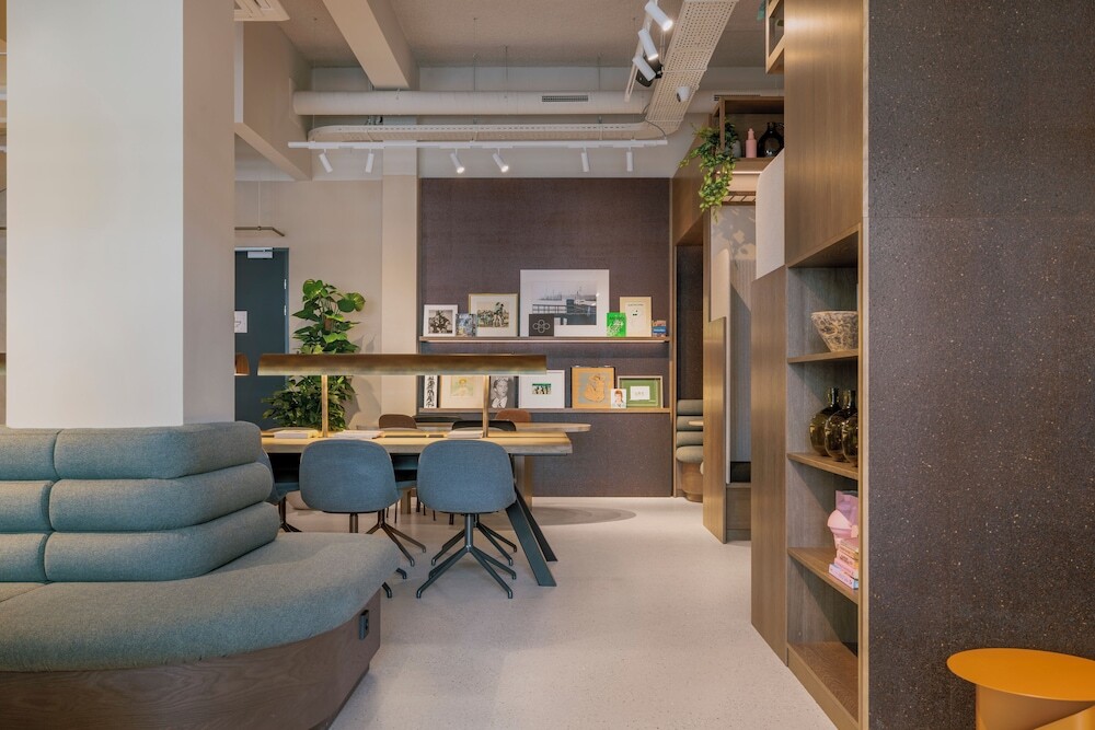 Photo - The Usual Rotterdam