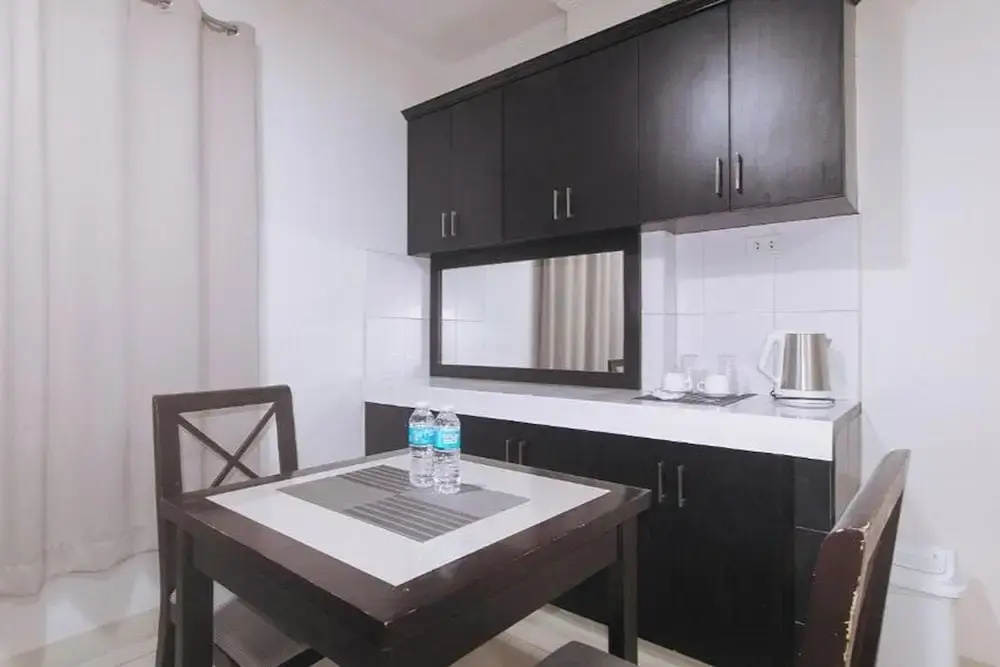 Photo - Propiedad Residences Makati