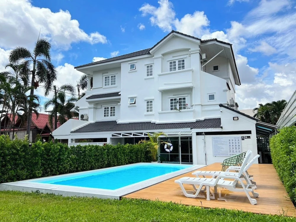 Foto - Mini-Me HUBS, Charm Suites & Pool in Old City