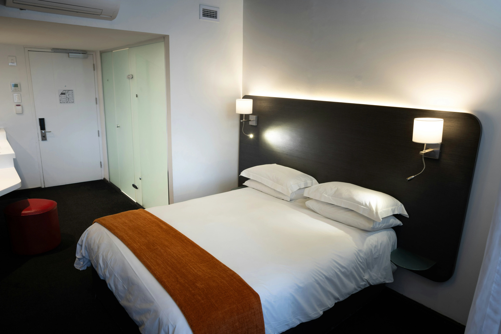 Photo - ONOMO Hotel Waterfront