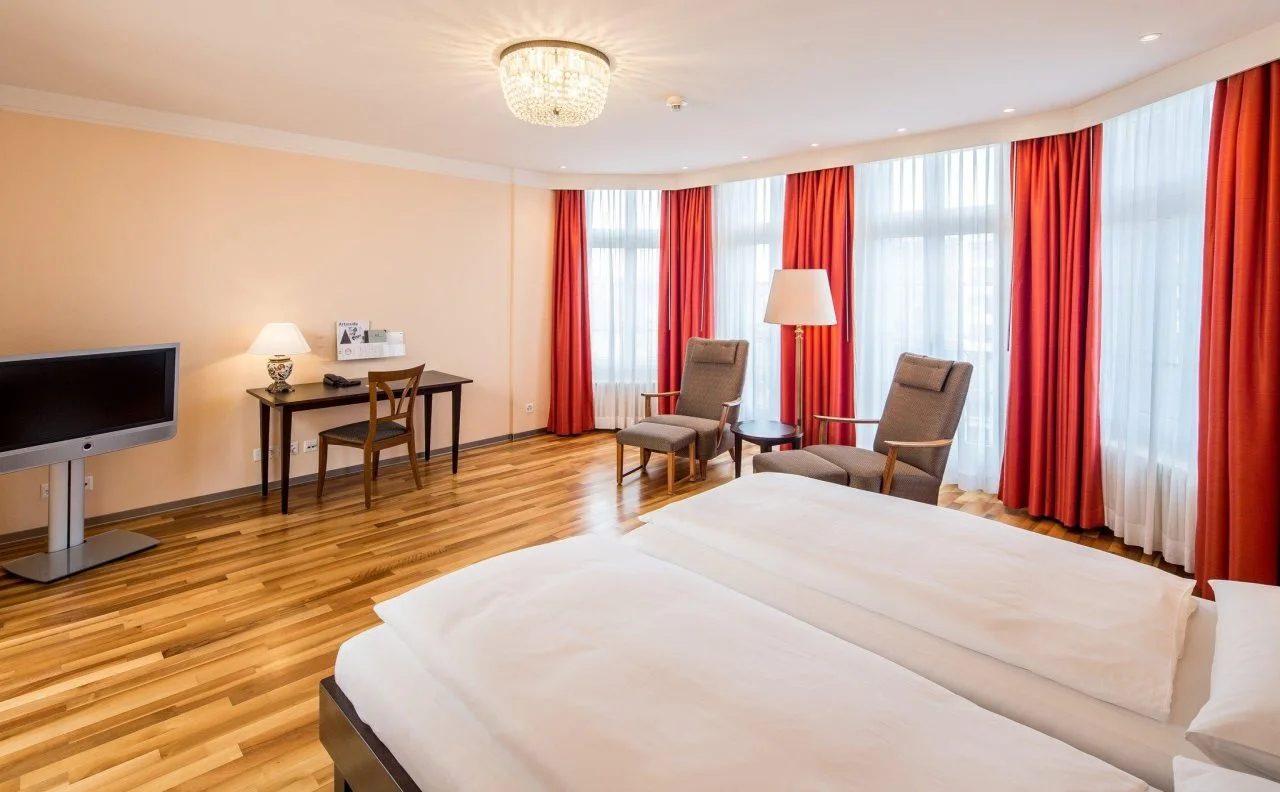 Foto - Hotel Schweizerhof Basel