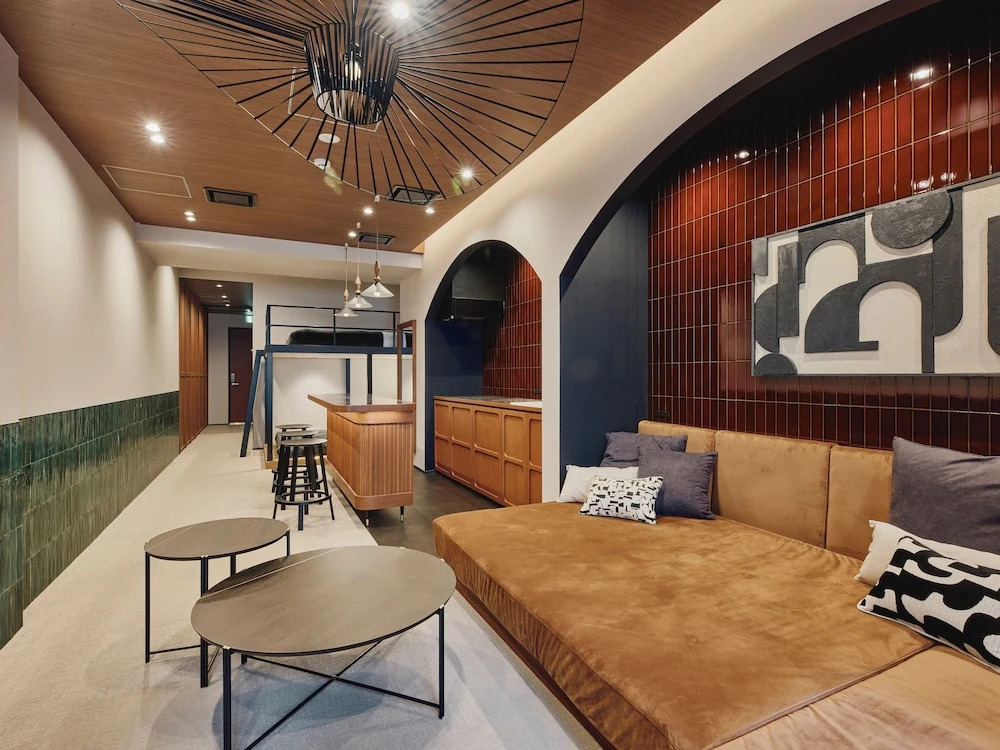 Foto - illi Enu Yotsuya