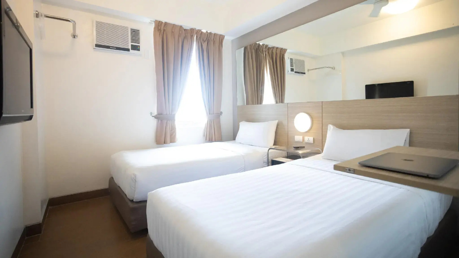 Foto - Red Planet Cebu